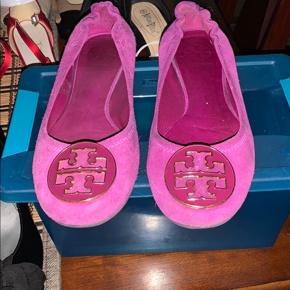Shoes - Picture 1 of 7